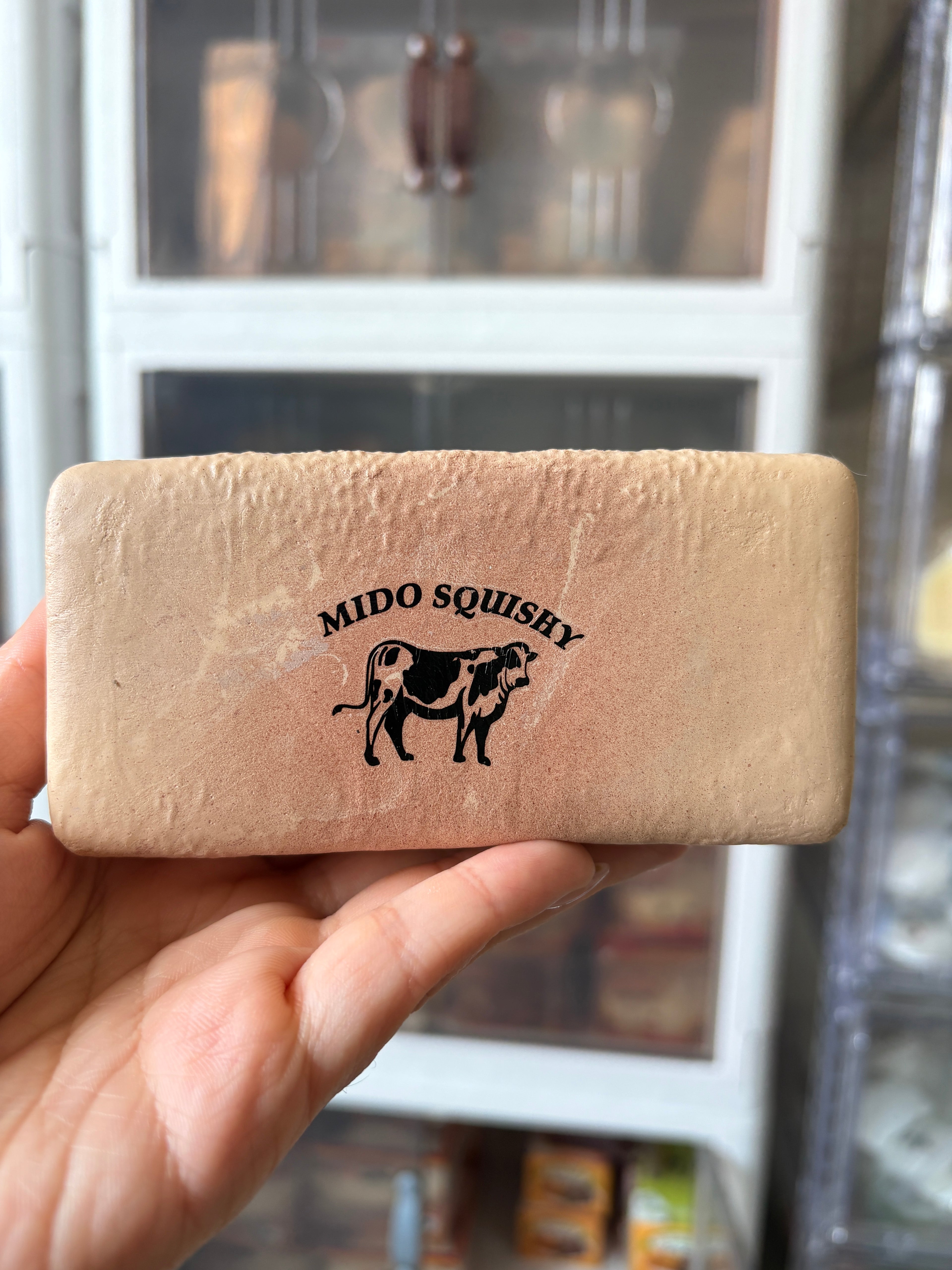 DEFECTIVE Milk Sponge Cake Squishy (Discoloration) [Mido]
