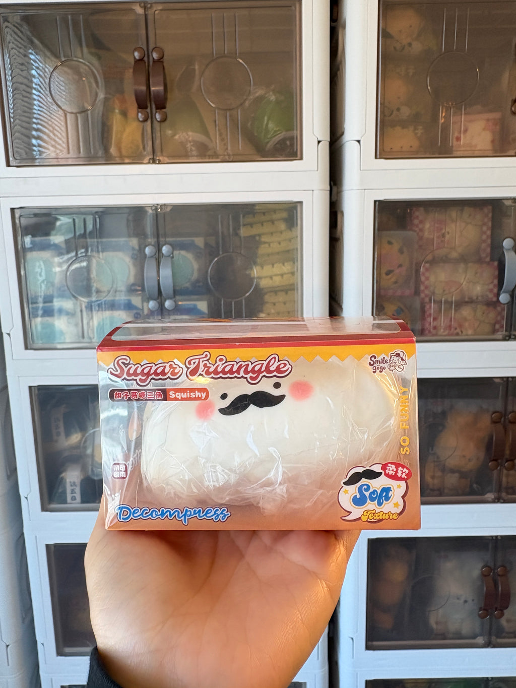 Mustache Sugar Triangle Squishy [Smilegogo]